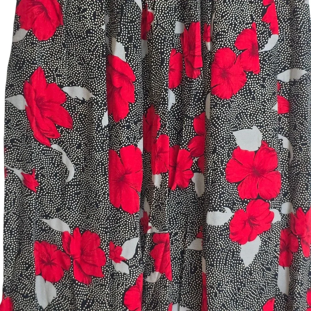 Vintage Made USA Maren Red Floral Polka Dot Skirt Womans Sz Med Midi Cottagecore